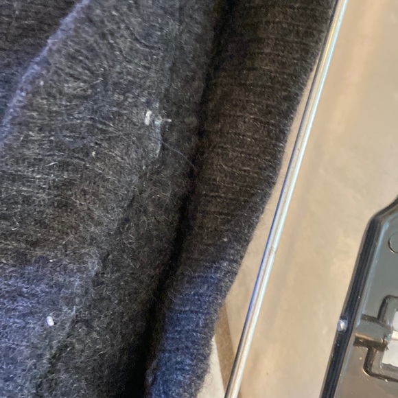 Genuine Cashmere Cropped Pants - Picture 15 of 15